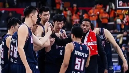 赛前拿奖buff拉满？主场颁奖加持士气，CBA小将成赢球关键变量